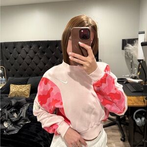 Nike Women's Pink and Red Camo Top